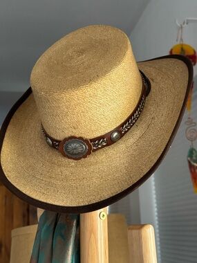 American Hatmakers Garland Palm Western Hat w Concho trim